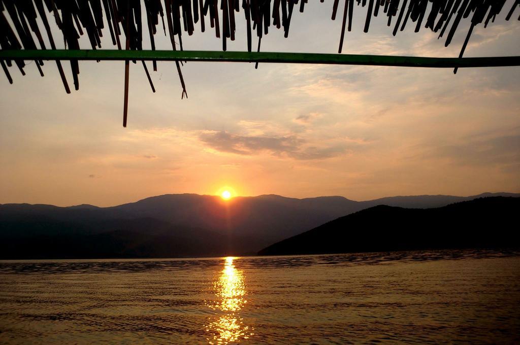 Sunrise Apartments And Studios Dojran Екстер'єр фото
